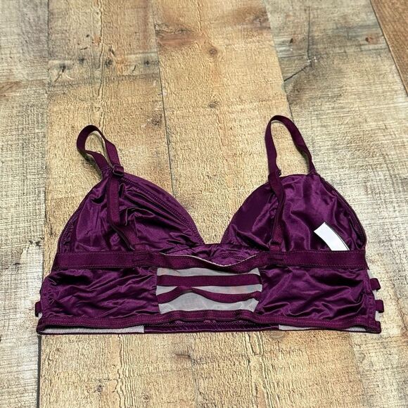 Victoria’s Secret Long Line Satin Bralette - Picture 5 of 10